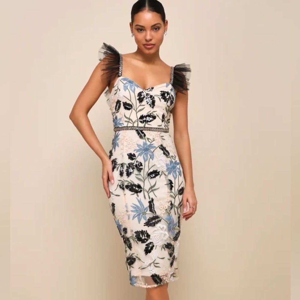 Lulus Show Stopper Cream Embroidered Sequin Bodycon Midi Dress size medium